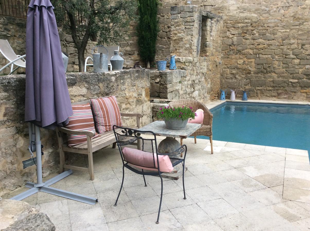 Caumont-sur-DuranceLe Posterlon住宿加早餐旅馆 外观 照片