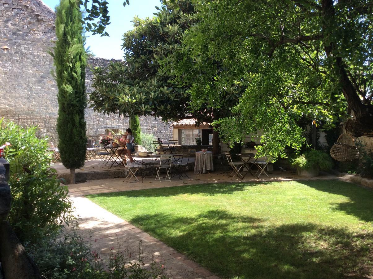 Caumont-sur-DuranceLe Posterlon住宿加早餐旅馆 外观 照片