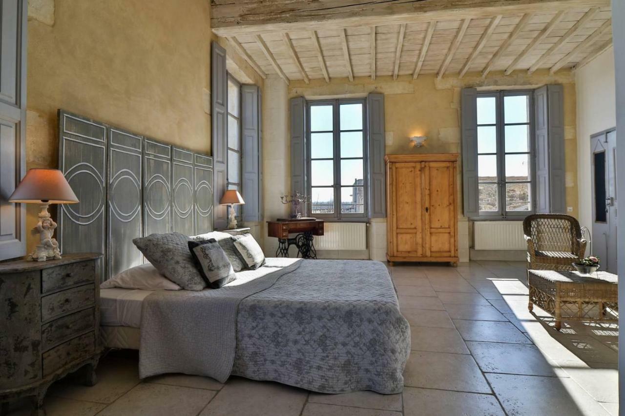 Caumont-sur-DuranceLe Posterlon住宿加早餐旅馆 外观 照片